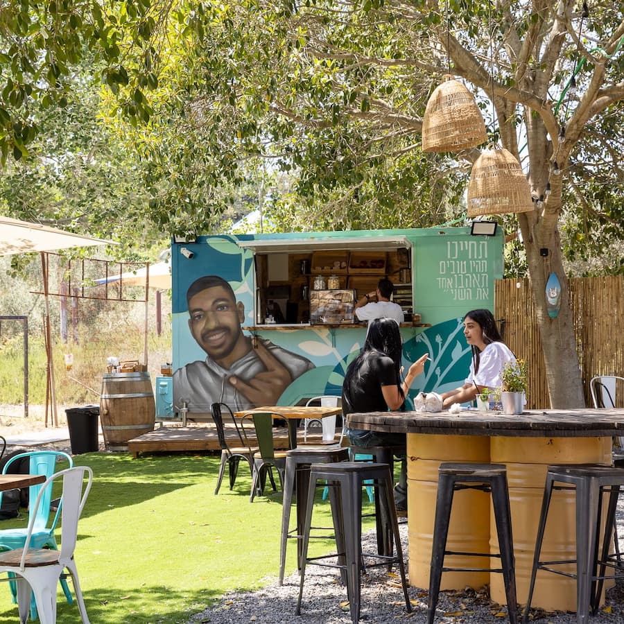 קפה עמית במושב מסילת ציון